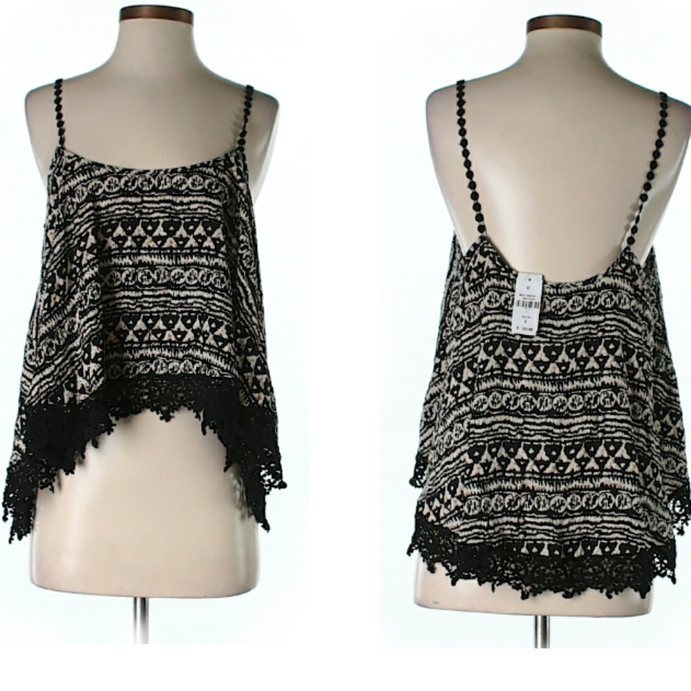 Millau Flowy Hi Lo Tank Top